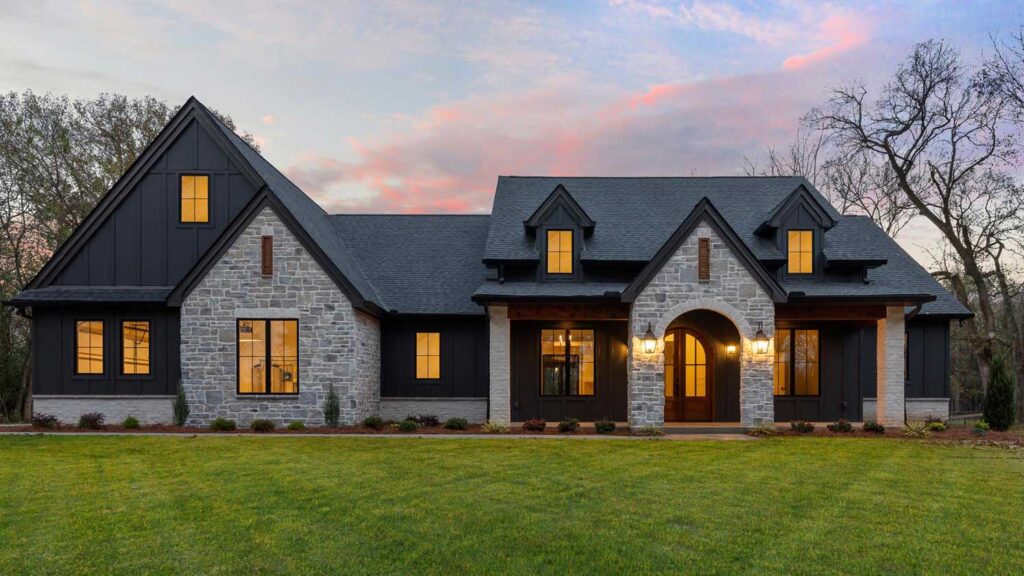 Custom Home Front Elevation by R&H Builders Mt Juliet TN, new home in Wilson County